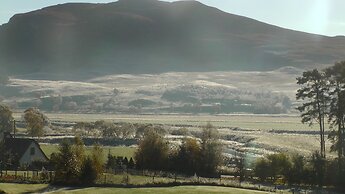 Tigh an Each B&B & Laggan Glamping