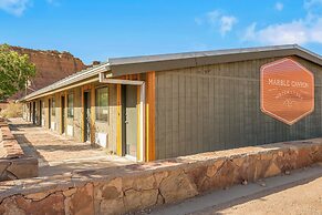 Marble Canyon Lodge