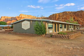 Marble Canyon Lodge