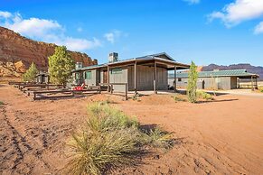 Marble Canyon Lodge
