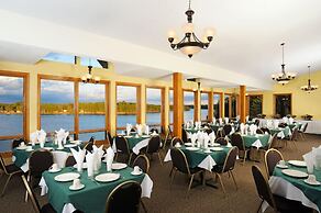 The Pointe Hotel and Suites