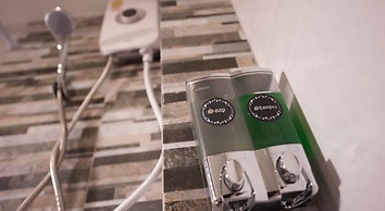 Hoppers Place Donmuang Room