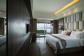 The Crystal Luxury Bay Resort Nusa Dua