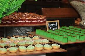 The Crystal Luxury Bay Resort Nusa Dua