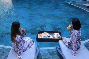 The Crystal Luxury Bay Resort Nusa Dua