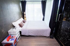 Bluemoon Riverside Resort