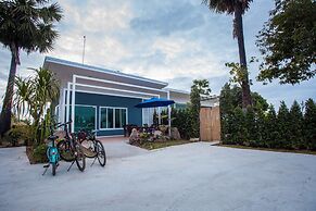 Bluemoon Riverside Resort