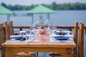 Bluemoon Riverside Resort