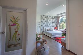 Bluemoon Riverside Resort