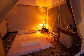 Bluemoon Riverside Resort