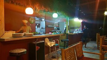 Lanta L.D. Beach Bungalows