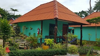 Lanta L.D. Beach Bungalows