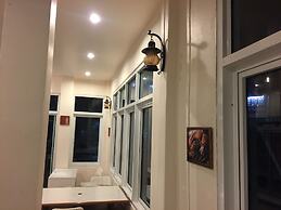 Shin Sane Guesthouse