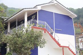 Shin Sane Guesthouse