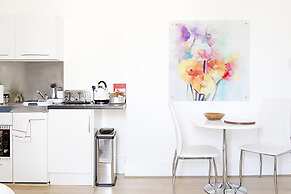 Cambridge City Studios by Paymán Club