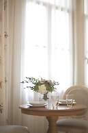 Gatto Perso Luxury Apartments