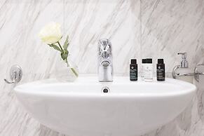 Gatto Perso Luxury Apartments