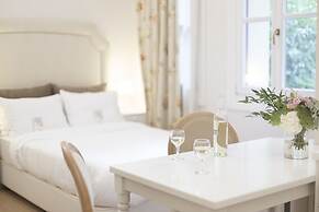 Gatto Perso Luxury Apartments