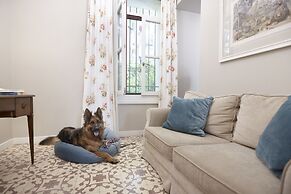 Gatto Perso Luxury Apartments