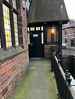 George And Dragon Place.