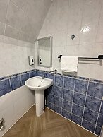 George And Dragon Place.