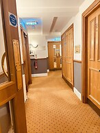 George And Dragon Place.