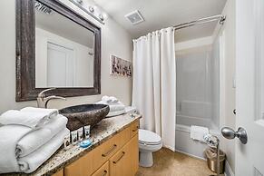 Caribe Resort by Hosteeva