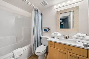 Caribe Resort by Hosteeva