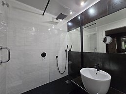 Domus Monamì Luxury Suites