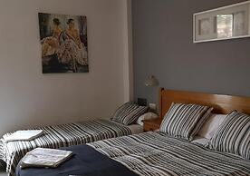 Hotel Avenida Del Sotillo