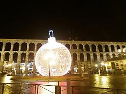 Hotel Avenida Del Sotillo