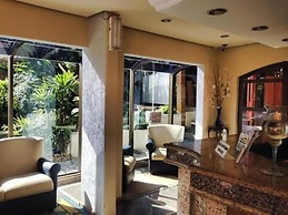 Hotel Nações Plaza