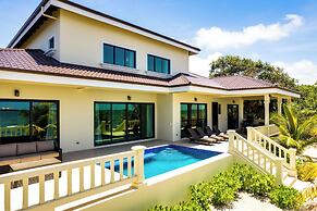 Naïa Resort and Spa