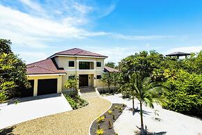 Naïa Resort and Spa