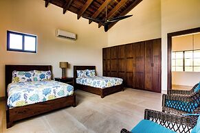 Naïa Resort and Spa