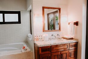 Naïa Resort and Spa