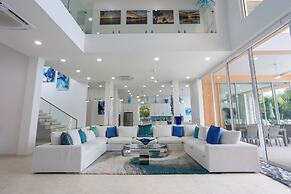 Naïa Resort and Spa