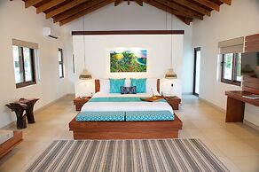 Naïa Resort and Spa