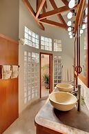 Naïa Resort and Spa