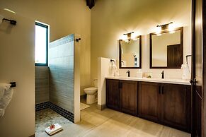 Naïa Resort and Spa