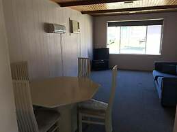 The Waterwheel Beach Cabins - Caravan Park