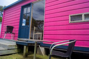 The Waterwheel Beach Cabins - Caravan Park