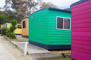 The Waterwheel Beach Cabins - Caravan Park