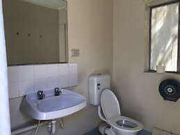 The Waterwheel Beach Cabins - Caravan Park