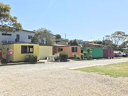 The Waterwheel Beach Cabins - Caravan Park