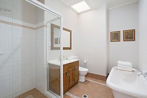 Newcastle Short Stay Apartments - Vista Apartment