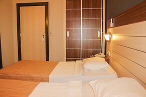 Hawaii Suite Beach Hotel