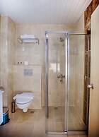 Hawaii Suite Beach Hotel