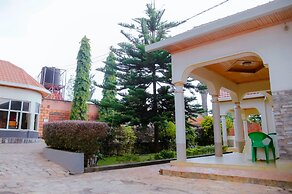 Martin Aviator Hotel