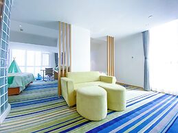 Holiday Inn Express Yingkou Onelong Plaza by IHG